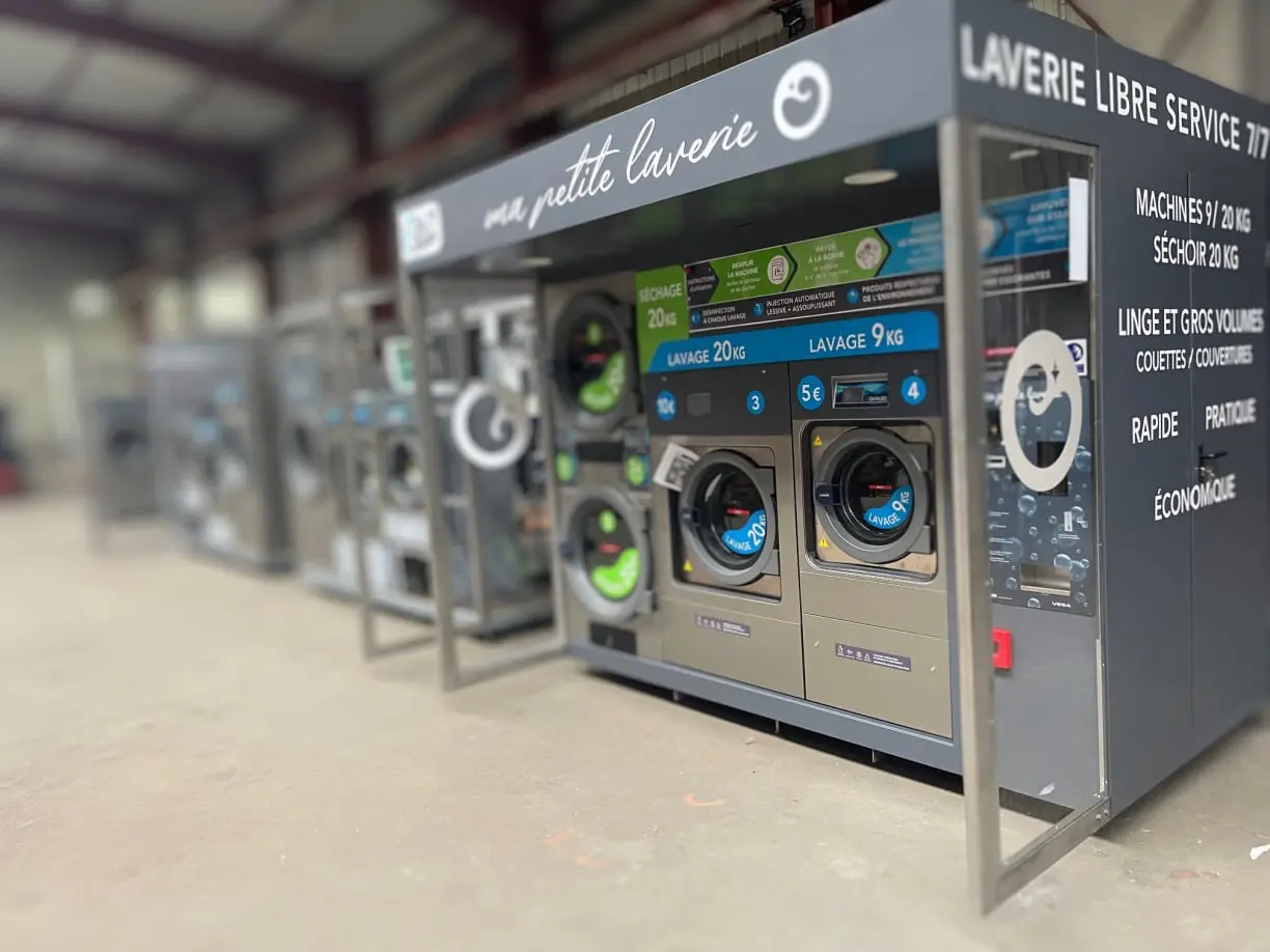 Kiosque de laverie automatique Ma Petite Laverie en atelier